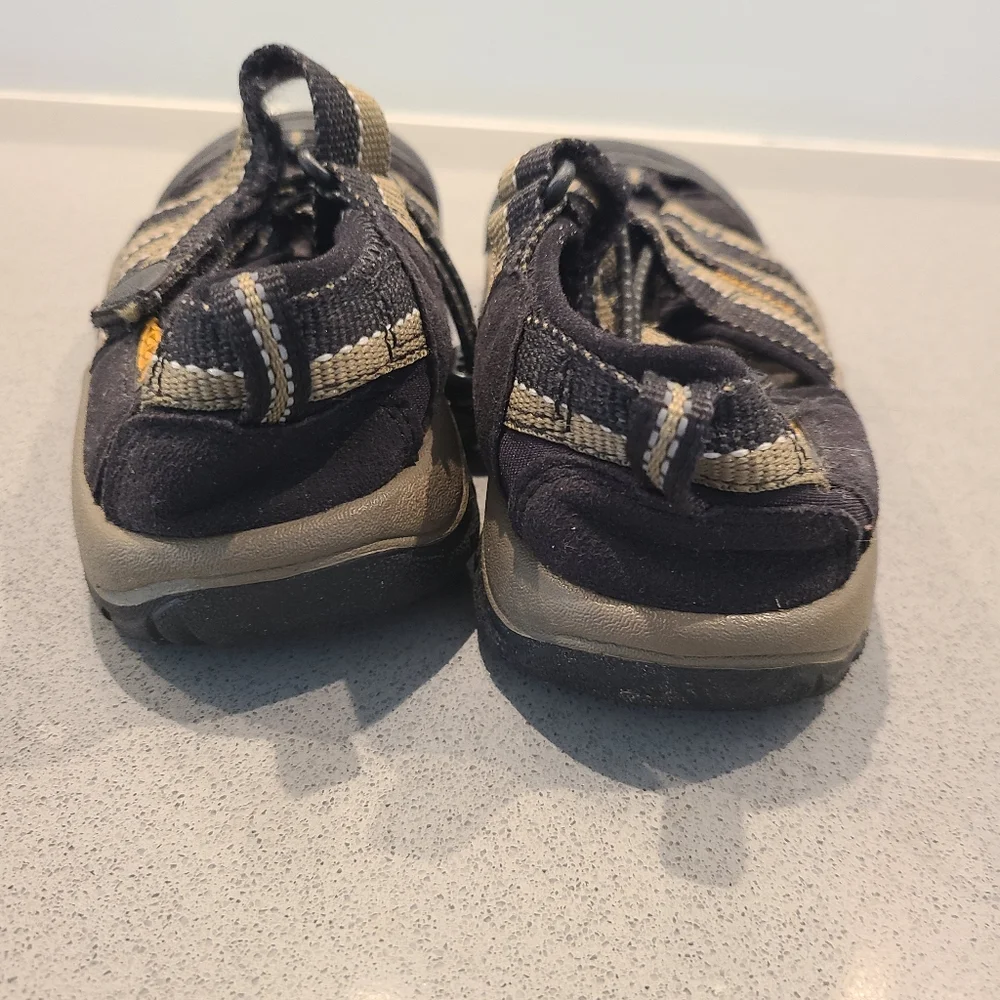 Keen Black and Green Water Shoes